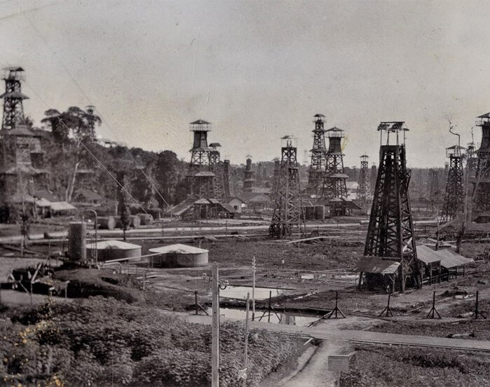 Dutch East Indies Oil Field, Tarakan Island 1930s