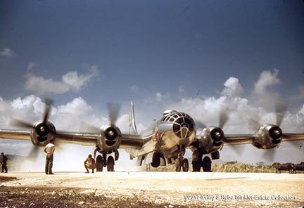B-29 engine start © Irv Winkler