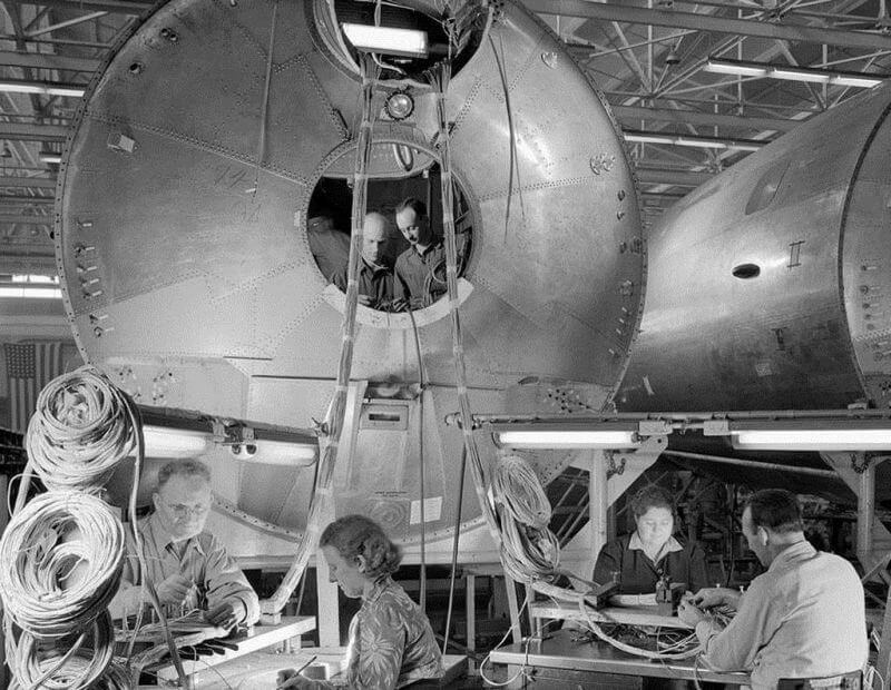 Running instrument and control wiring in forward fuselage